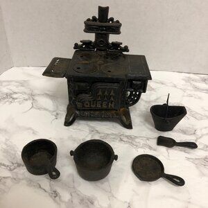 Vintage Antique Dollhouse Miniature Queen Cast Iron Stove with Accessories